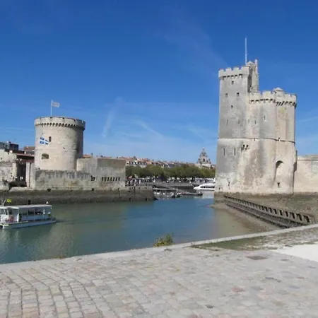 Luxury In France With Private Pool Vila Les Forges (Deux-Sevres)